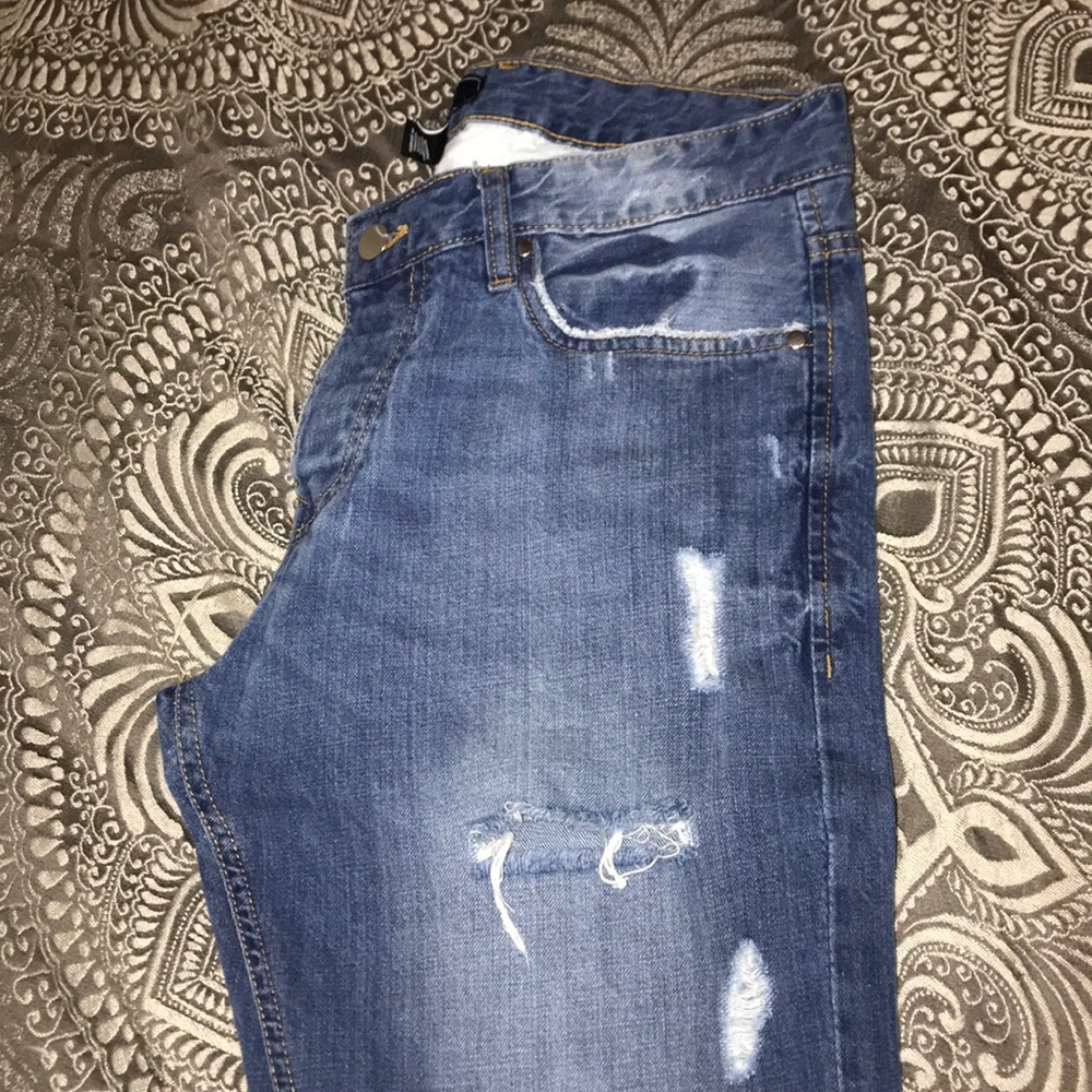 Forever 21 ripped jeans